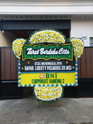 Papan Bunga Duka di Dumoga Tengah