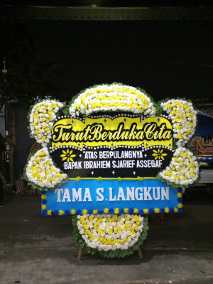 Papan Bunga Duka di Dumoga Tengah